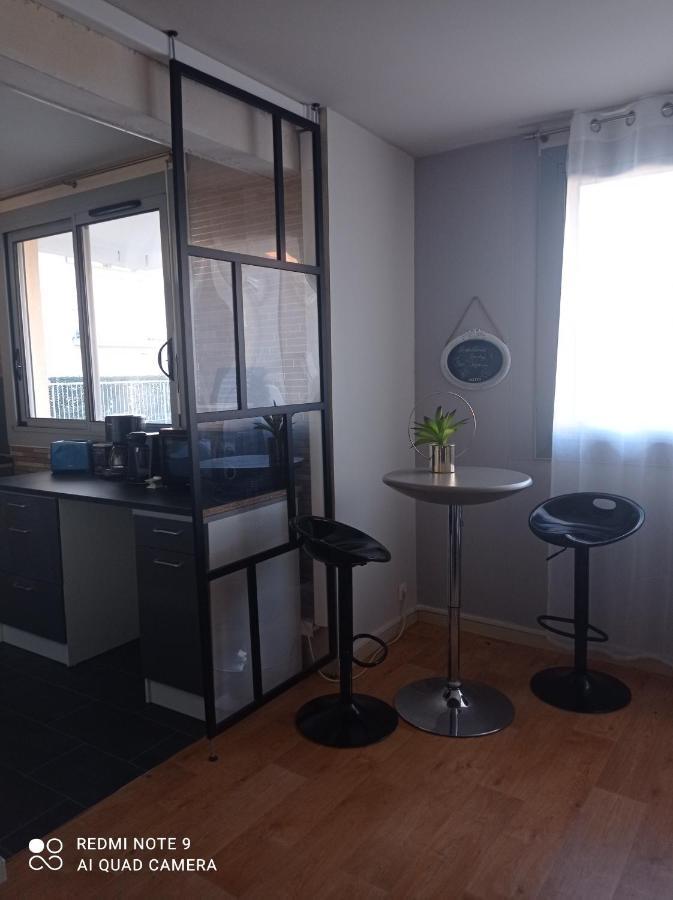 Le Cosy Apartamento Vichy Exterior foto